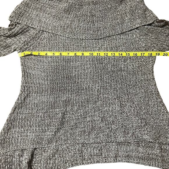 Say What? Fold over off shoulder lace up flare sleeve sweater size small - Picture 2 of 6